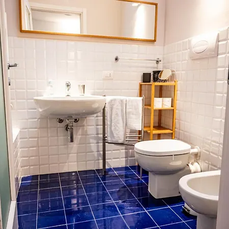 Apartment Trilocale Zona Farini/isola Milan