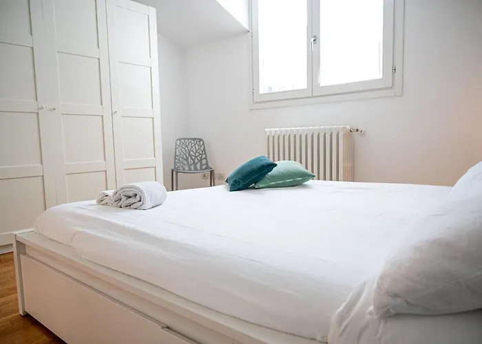 Apartment Trilocale Zona Farini/isola Mailand