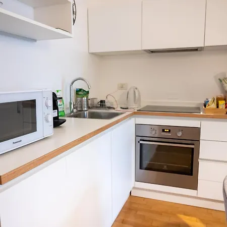 Апартаменты Trilocale Zona Farini/isola